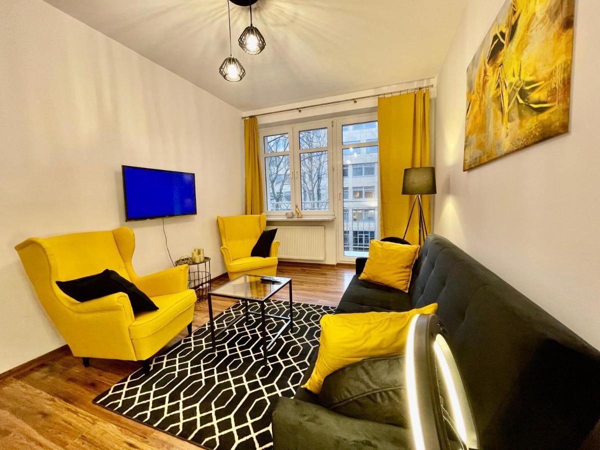 Diamond Metro Wifi 300 Mbs 70'Tv Netflix Hbo Appletv+ Apartment วอร์ซอ ภายนอก รูปภาพ